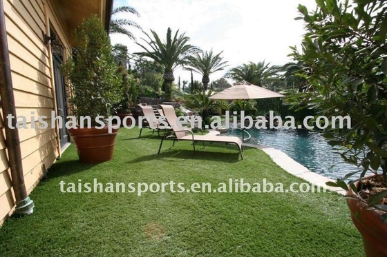 PP Material Artificial Leisure Grass Used For Backyard Balcony And Kindergarten With UV resistance