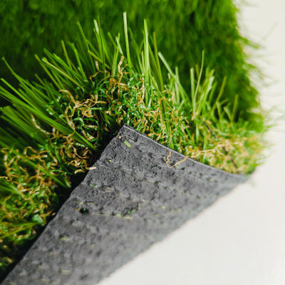 30mm Pile Height Artificial Grass with 200 Stitches/M and Five Colors Mixing for Sports and Leisure