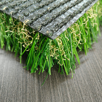 Soft Touch Natural Looking And Long-Lasting Artificial Turf Suitable For Park And Garden Laying