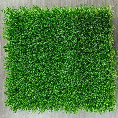 Soft Touch Natural Looking And Long-Lasting Artificial Turf Suitable For Park And Garden Laying
