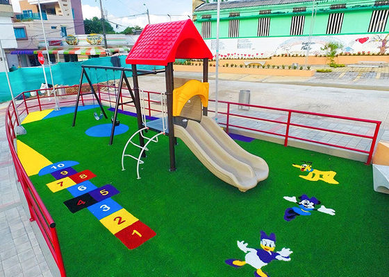 Customized 17mm Pile Height UV Resistance Artificial Grass with Easy Installation for Any Occasions